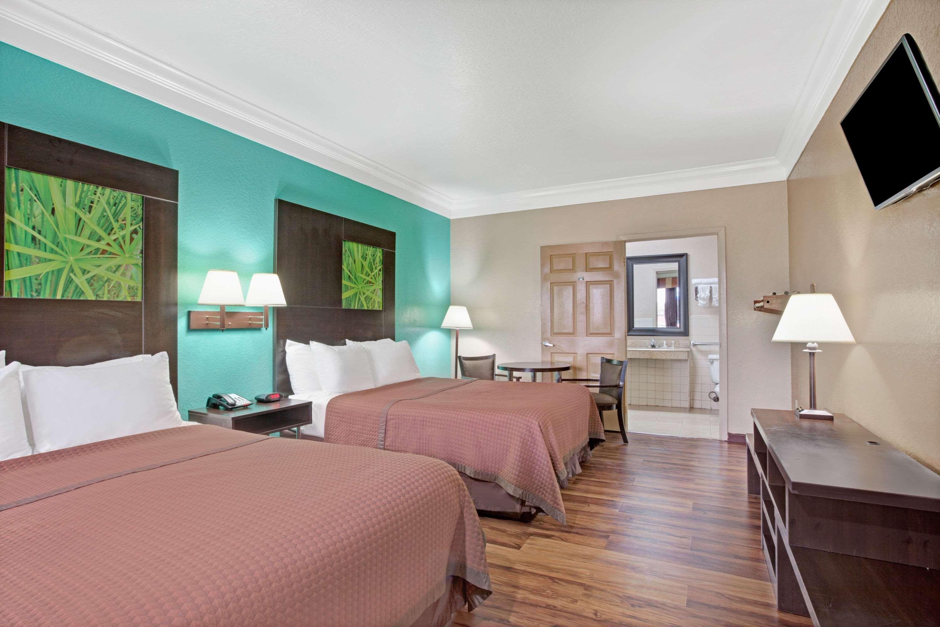 Super 8 By Wyndham Galveston Hotel Luaran gambar
