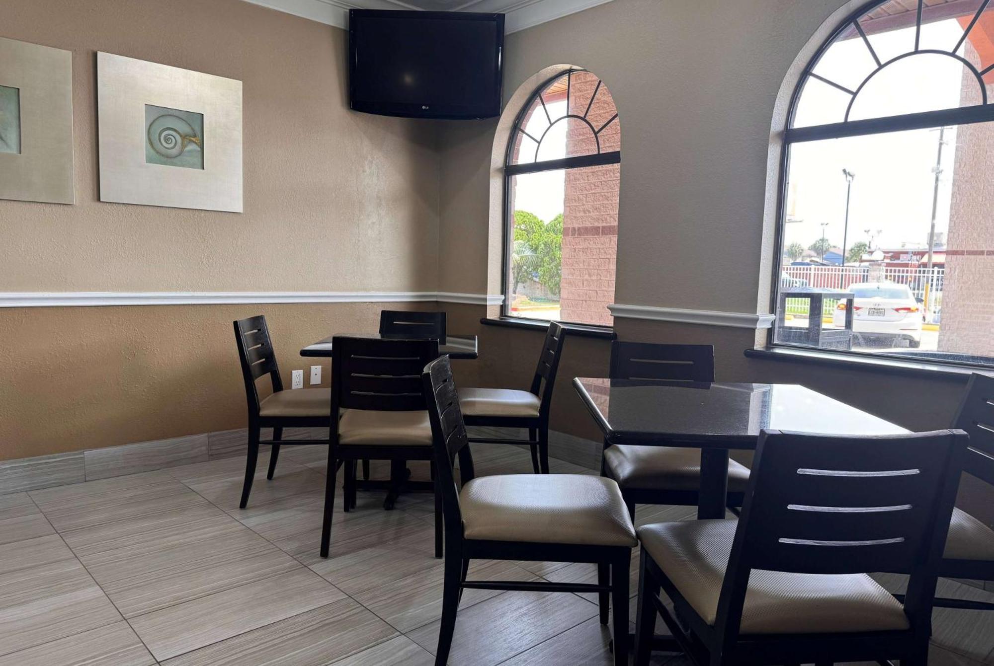 Super 8 By Wyndham Galveston Hotel Luaran gambar