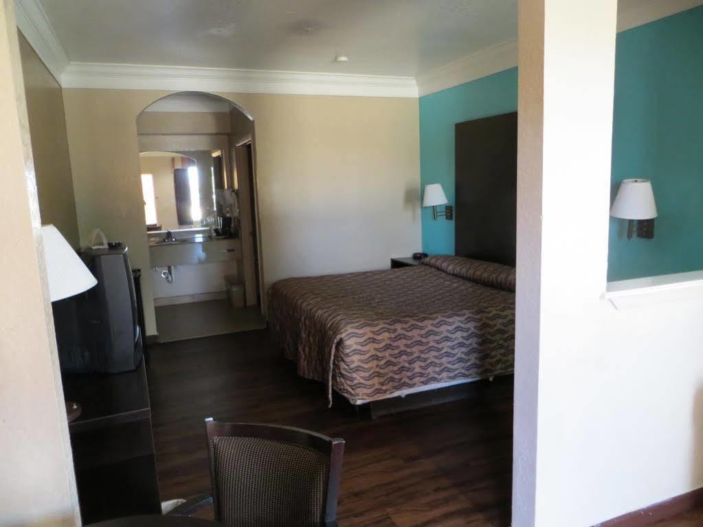 Super 8 By Wyndham Galveston Hotel Luaran gambar