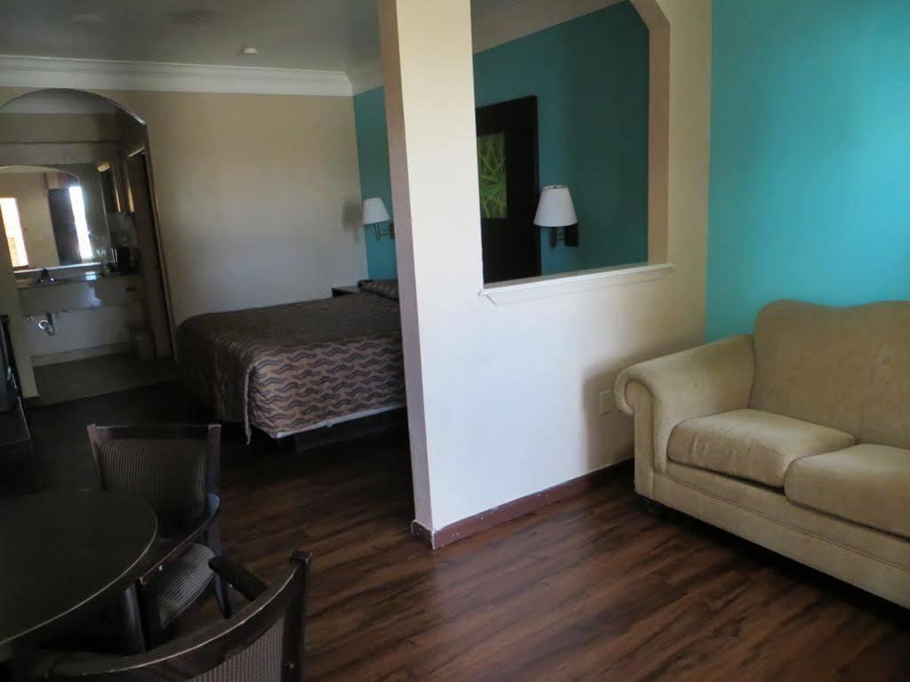Super 8 By Wyndham Galveston Hotel Luaran gambar