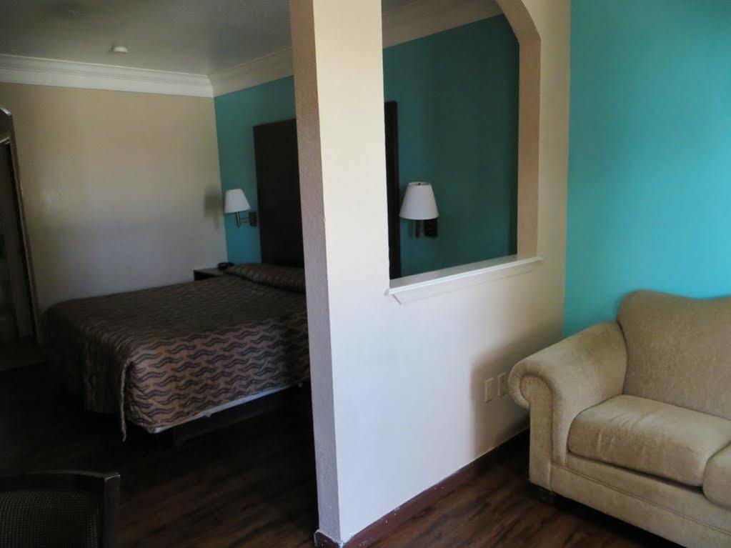 Super 8 By Wyndham Galveston Hotel Luaran gambar